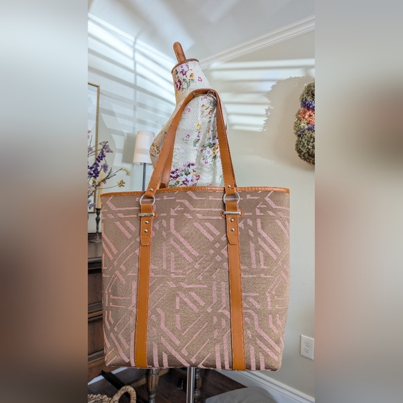 DVF‎ Brown and Peach  Tote Bag - Picture 2 of 9